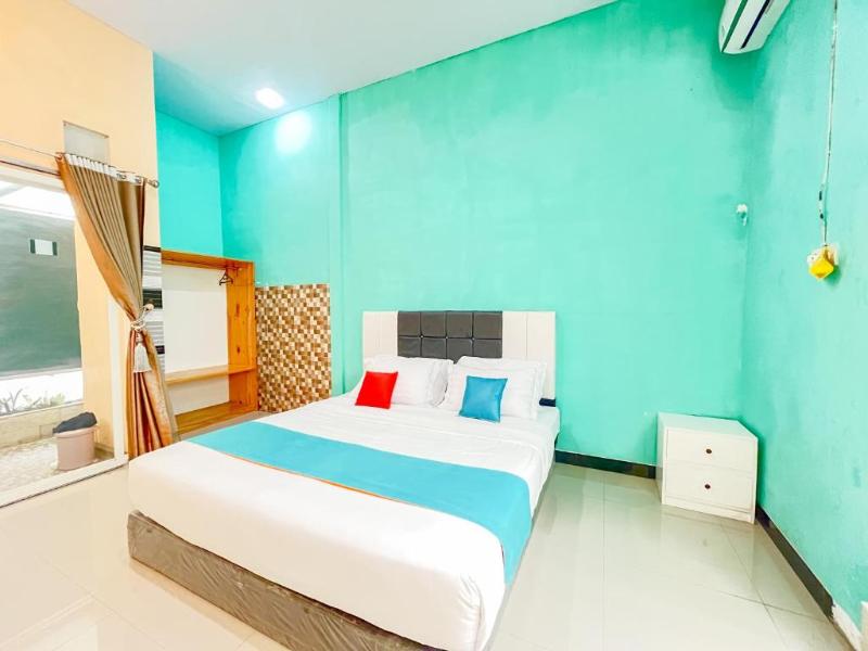 Sans Borobudur Homestay Banyuwangi image