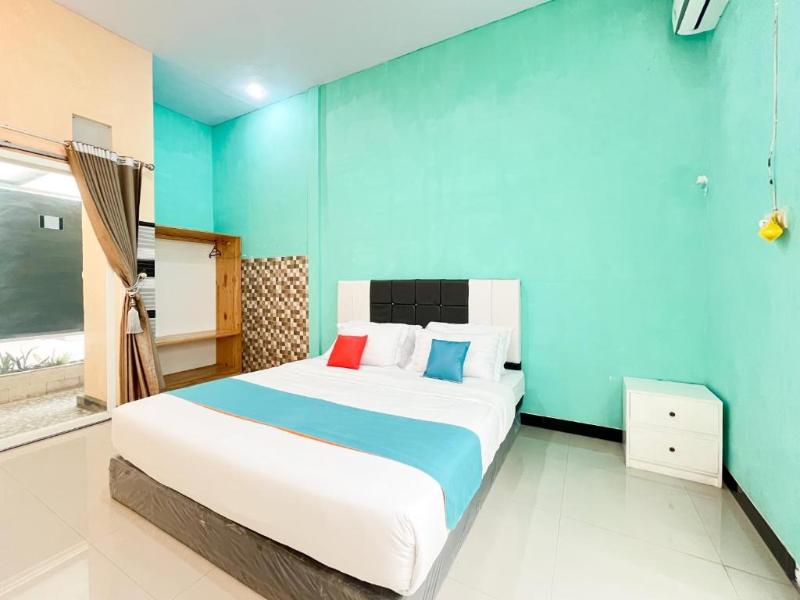 Sans Borobudur Homestay Banyuwangi image