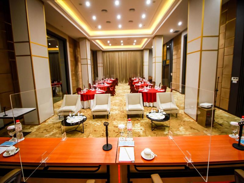Asialink Hotel Batam by Prasanthi image