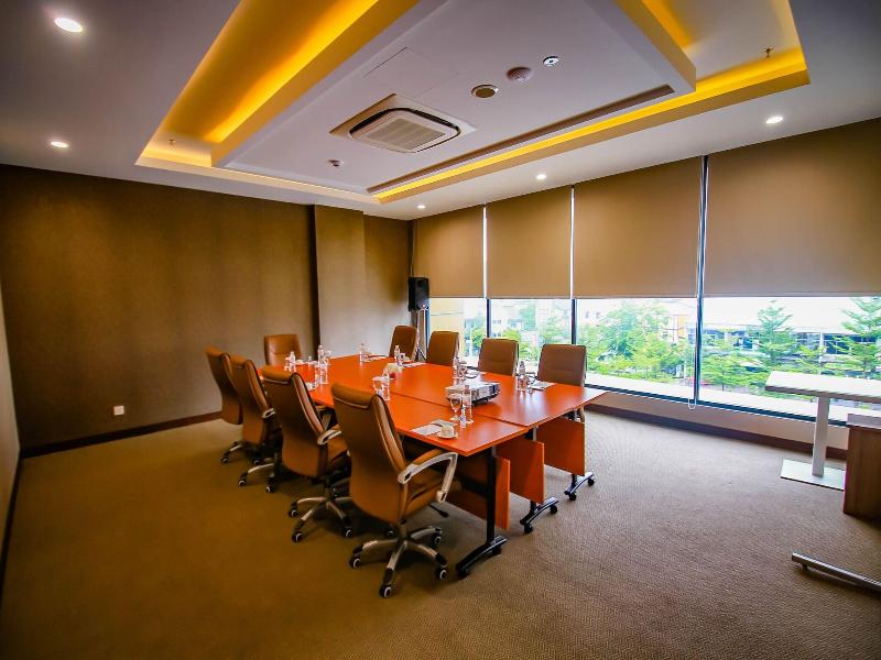 Asialink Hotel Batam by Prasanthi image