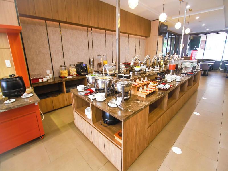 Asialink Hotel Batam by Prasanthi image