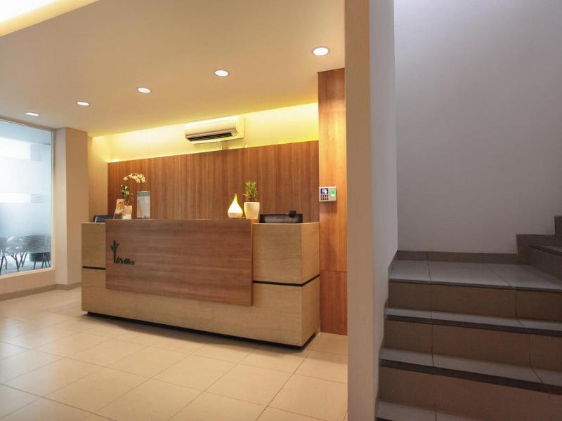 LeGreen Suite Kuningan image