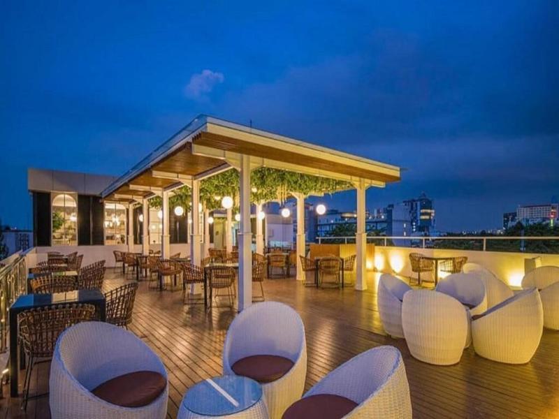 Daima Norwood Hotel image