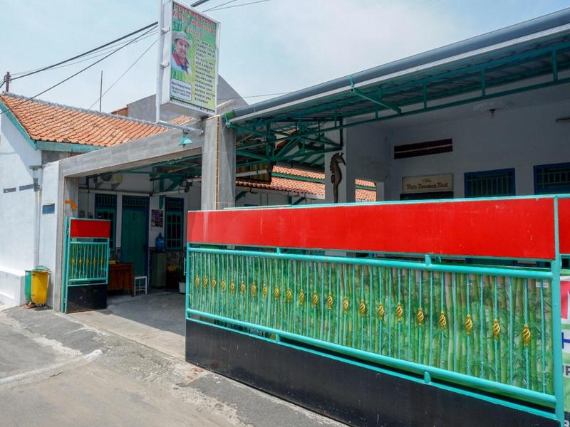 Formerly RedDoorz Syariah near POLTRAN Tegal