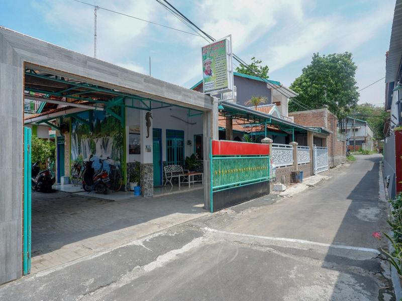 Formerly RedDoorz Syariah near POLTRAN Tegal