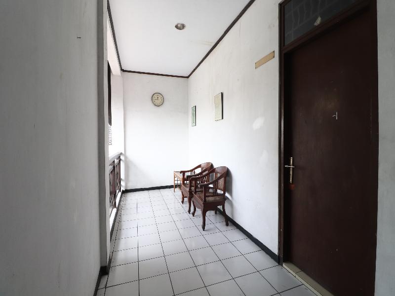 Hotel Limaran 1 by ZUZU image