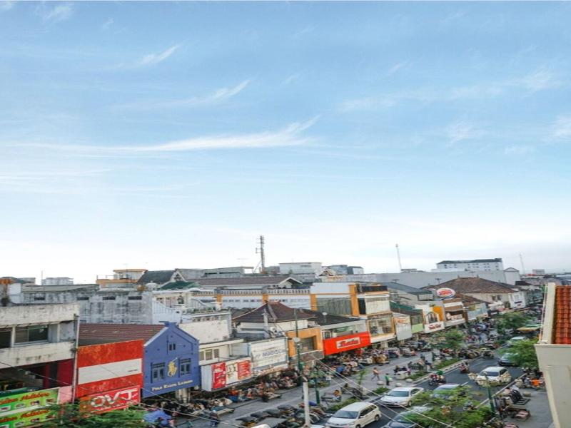 Aveta Malioboro image