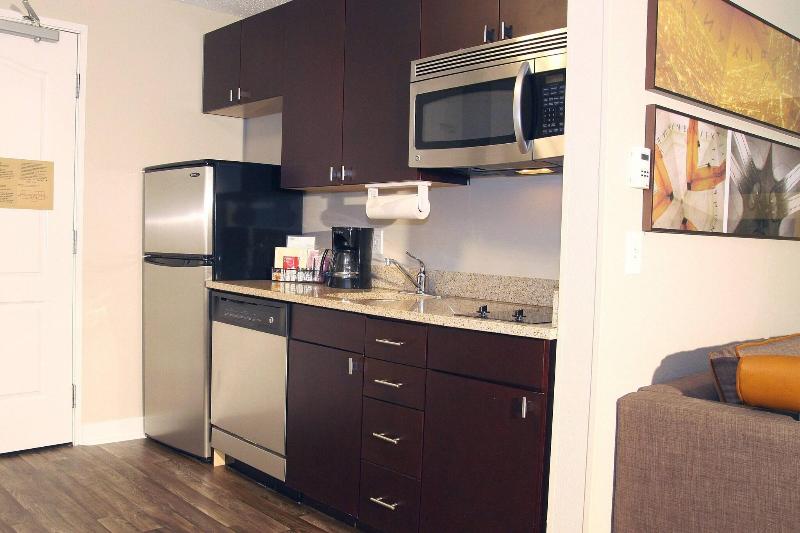 Towneplace Suites By Marriott Albany Downtown Medi image