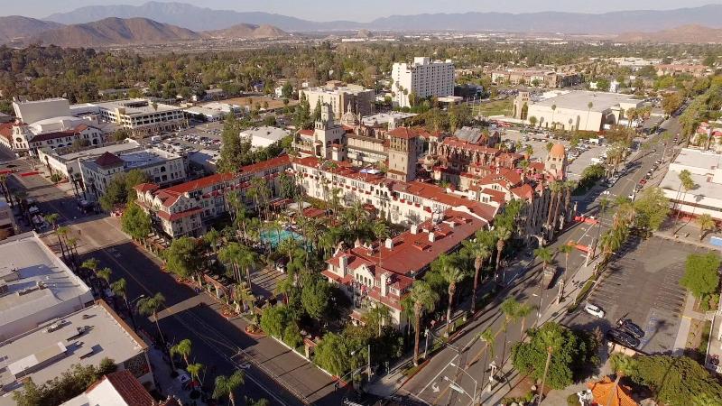 The Mission Inn Hotel And Spa image