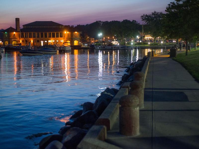 The Cove Of Lake Geneva image
