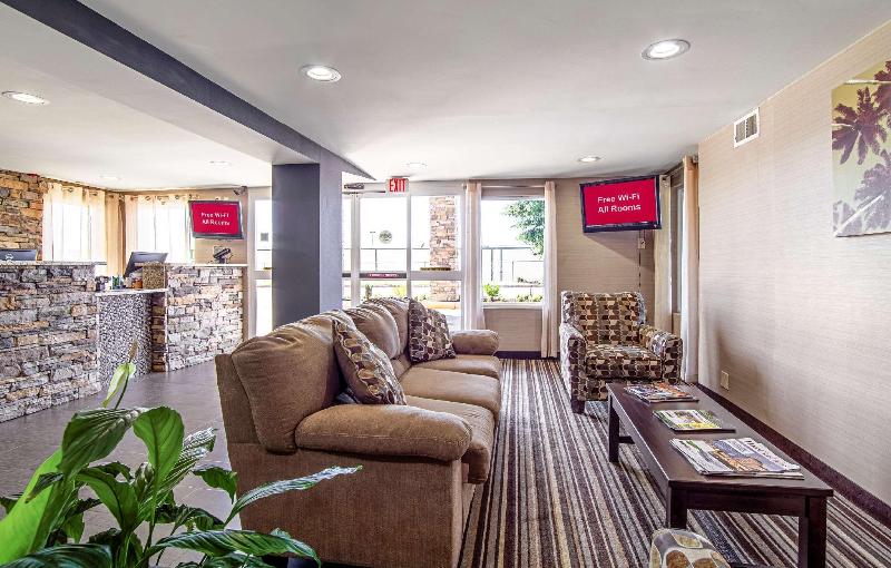 Red Roof Inn & Suites Greenwood, Sc image