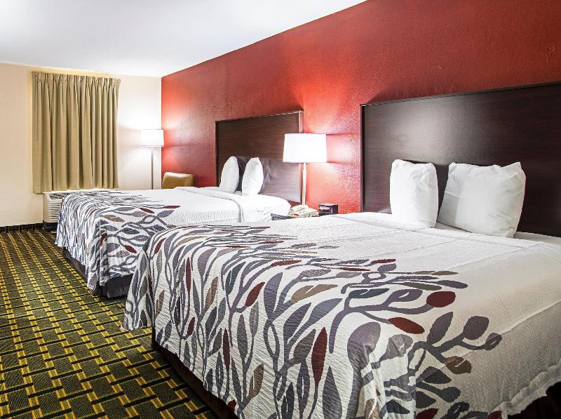 Red Roof Inn & Suites Greenwood, Sc image