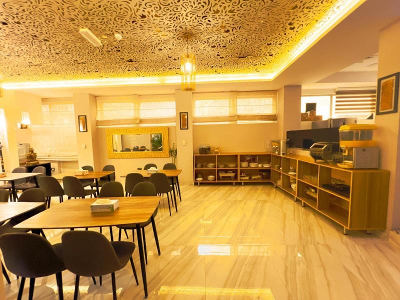 Sadaf Hotel — general view