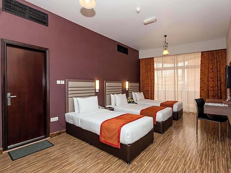 Wave International Hotel image