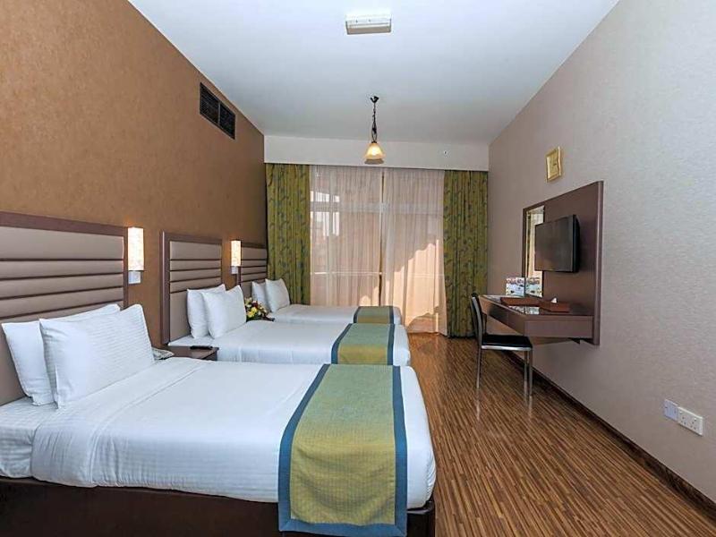 Wave International Hotel image