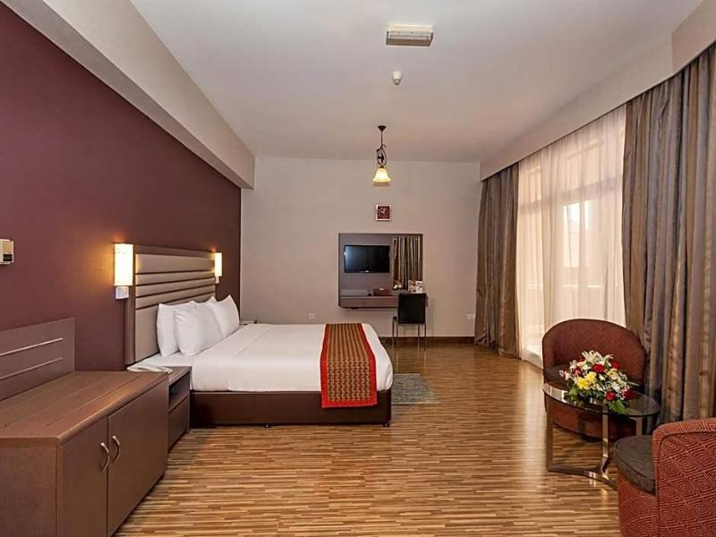 Wave International Hotel image