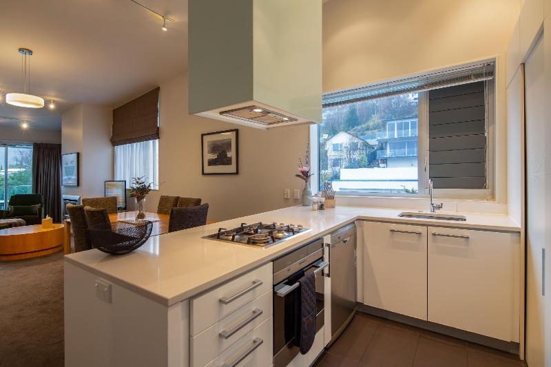 Kent Street Apartments Element Escapes Queenstown image
