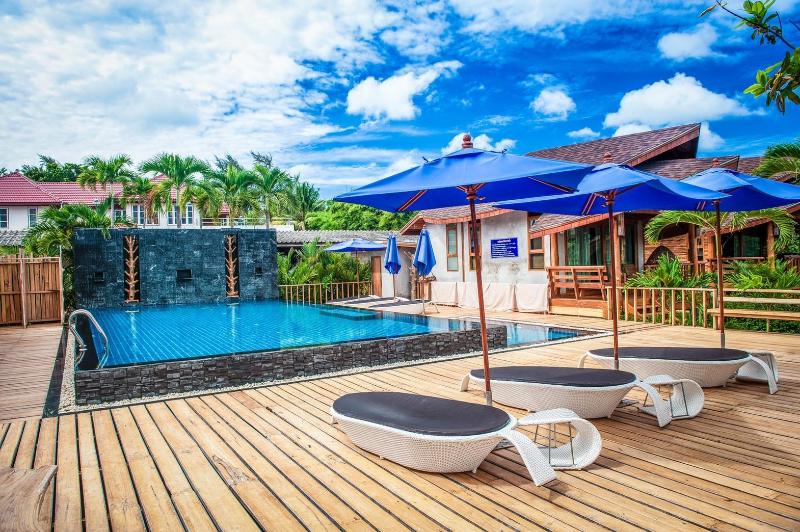 Tique Series Boutique Resort image