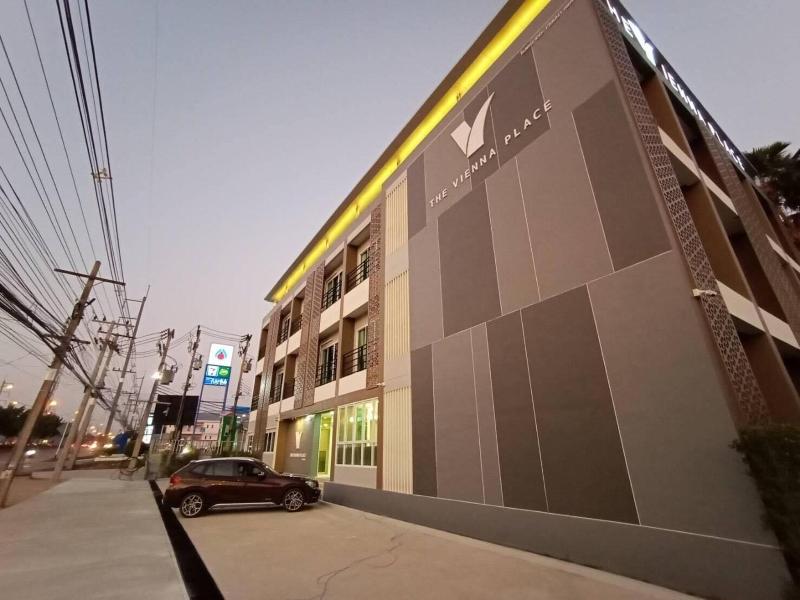 The Vienna Place Hotel image