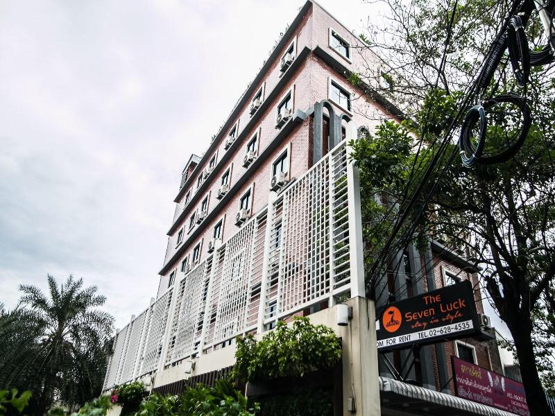 The Seven Luck Stay In Style image