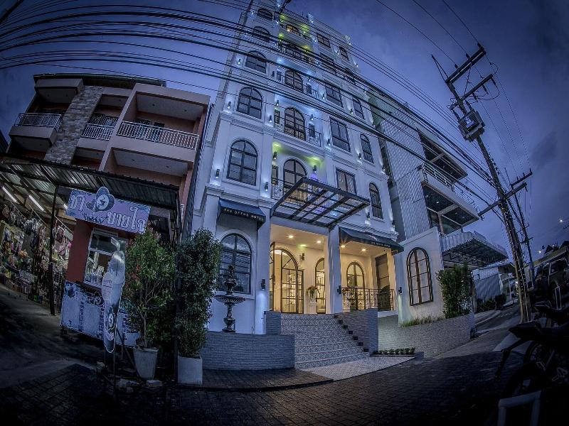 The Seens Hotel image