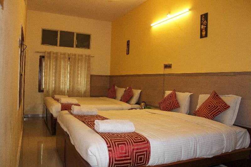 Oyo 32997 Hotel Kaveri Bed Breakfast