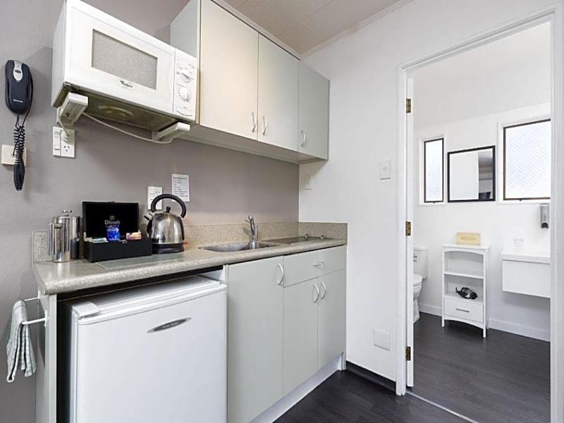 Kings Gate Motel image
