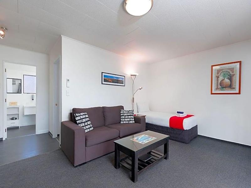 Kings Gate Motel image