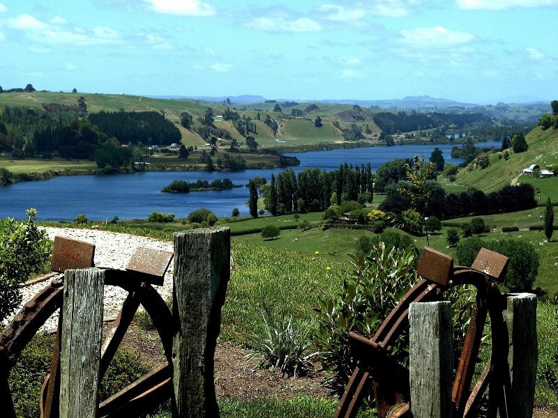 Lake Karapiro Lodge