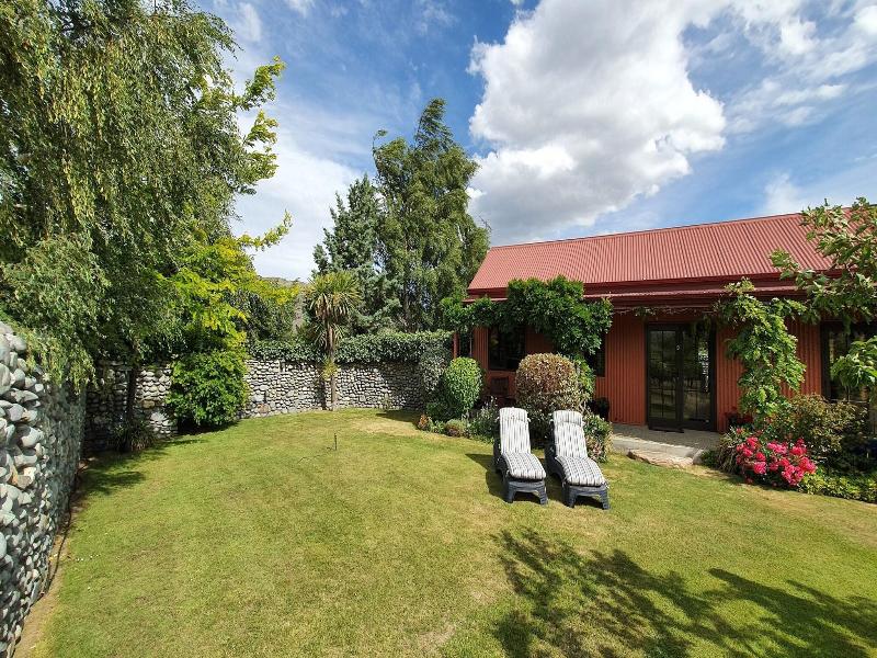 River Rock Estate image
