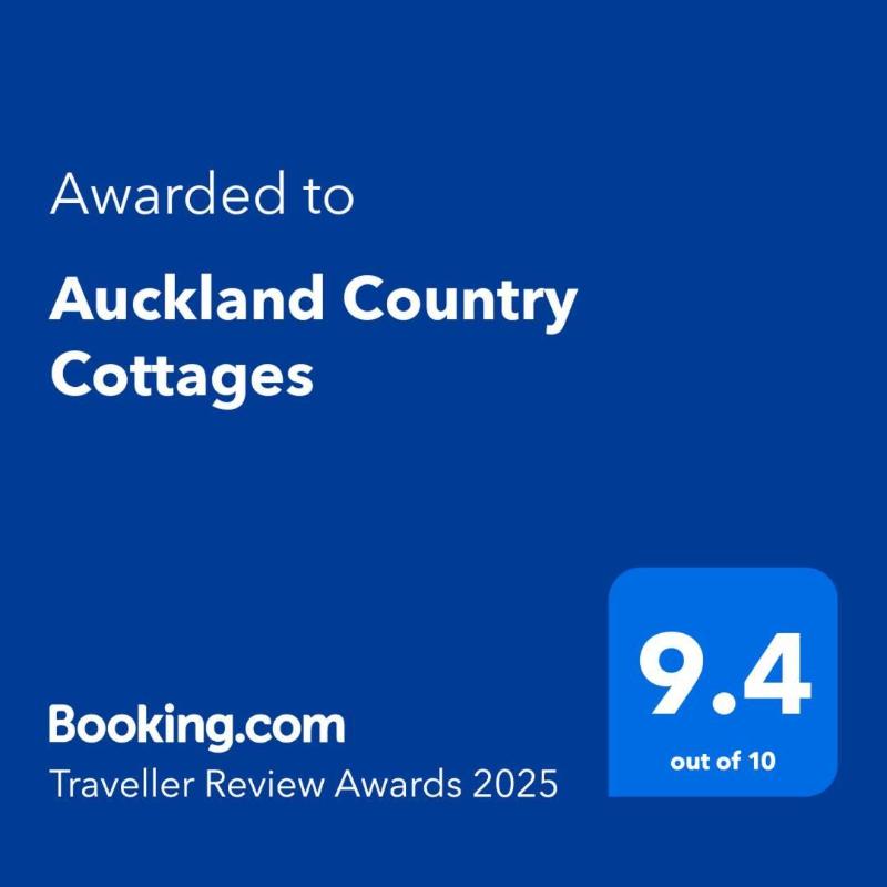 Auckland Country Cottages image