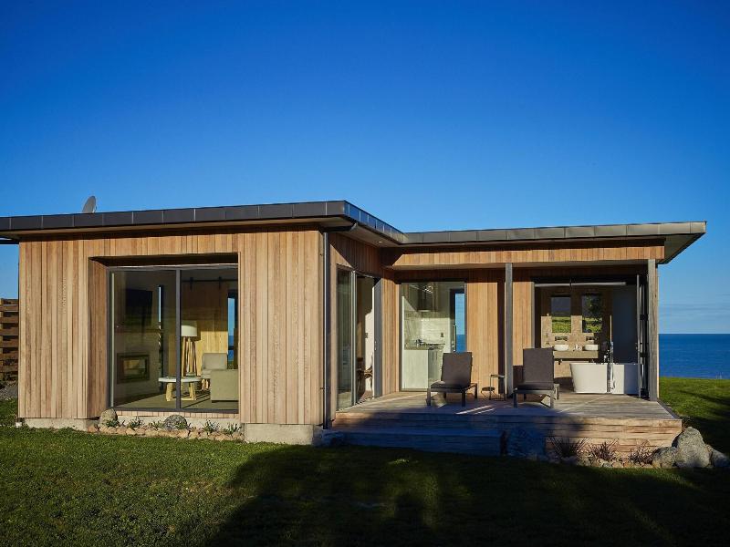 Glenburn Coastal Retreat