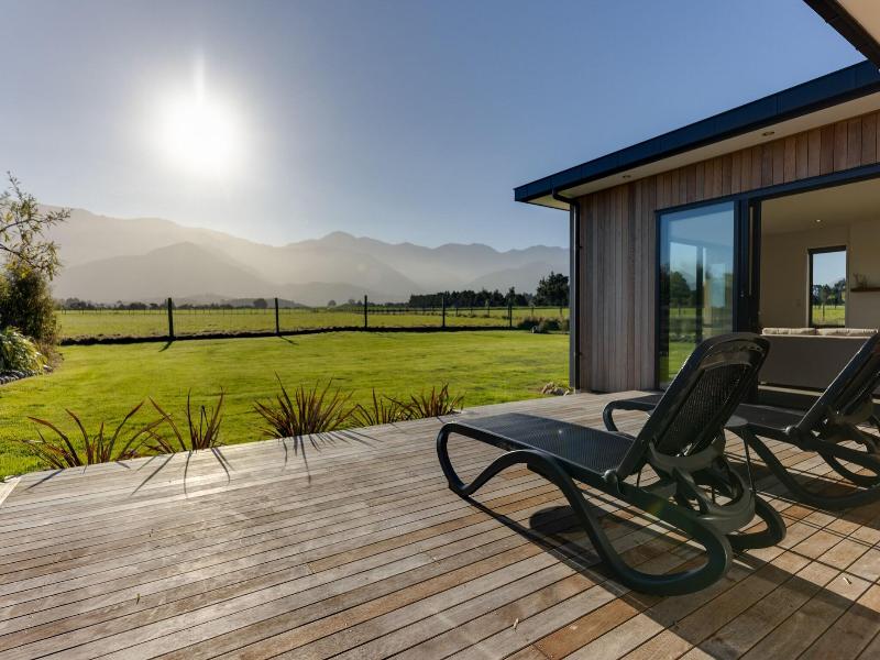 Glenburn Coastal Retreat