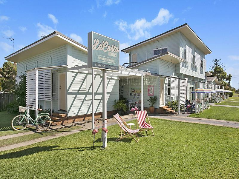 La Costa Motel image