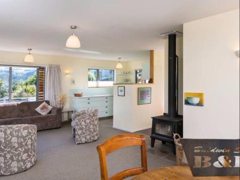 Baldwin Street Retreat — photo 2