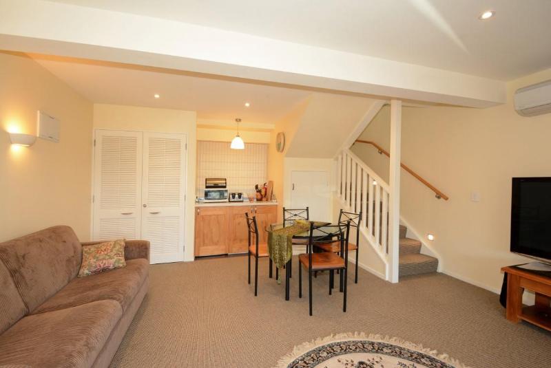 Baldwin Street Retreat — photo 5