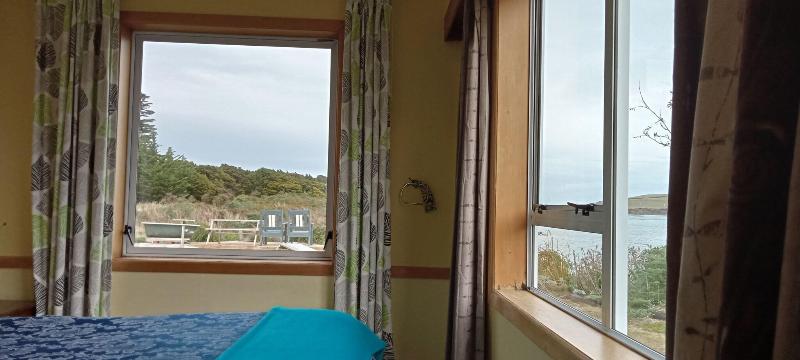 Surat Bay Lodge by the Sea/Backpackers Hostel image