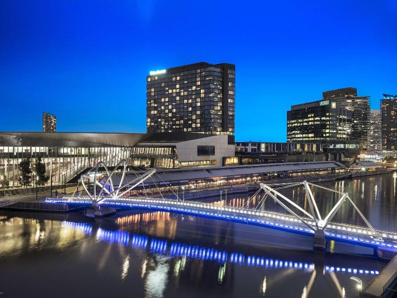 Signature Waterfront Apartments image
