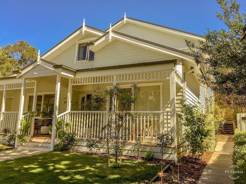 Sunny Side Up Bed and Breakfast image