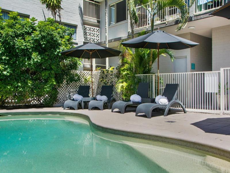 Surf Dance Apartments image