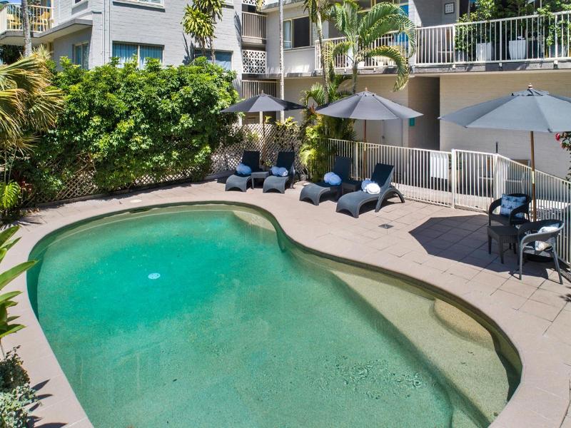 Surf Dance Apartments image