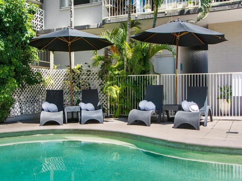 Surf Dance Apartments image