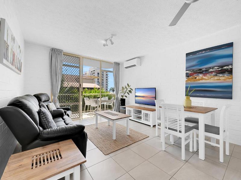 Surf Dance Apartments image