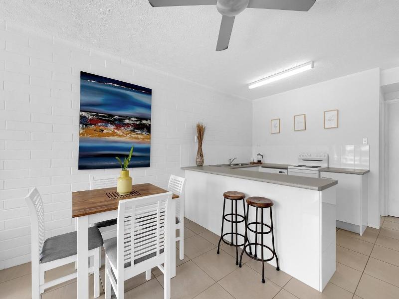 Surf Dance Apartments image