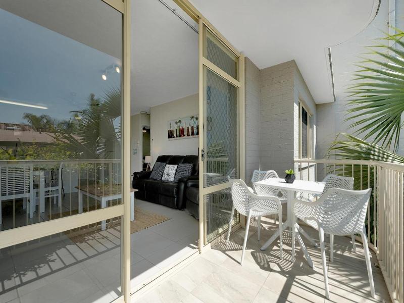 Surf Dance Apartments image