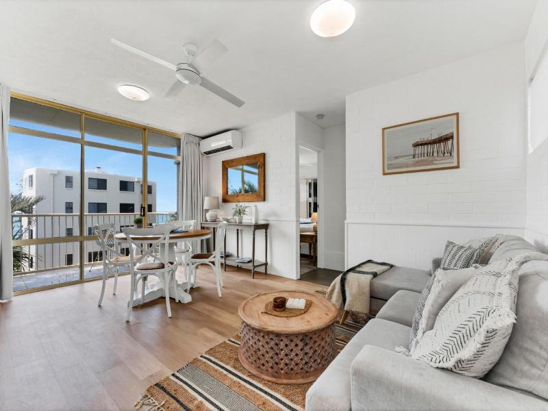 Surf Dance Apartments image