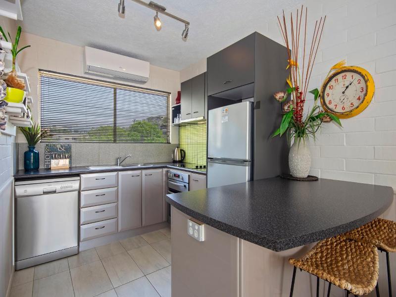 Surf Dance Apartments image