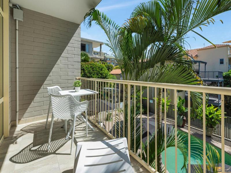 Surf Dance Apartments image