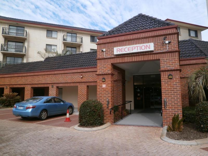 Great Eastern Motor Lodge image