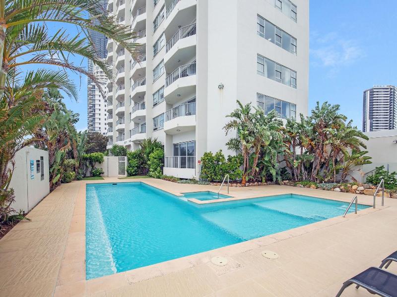 Pacific Plaza Apartments image